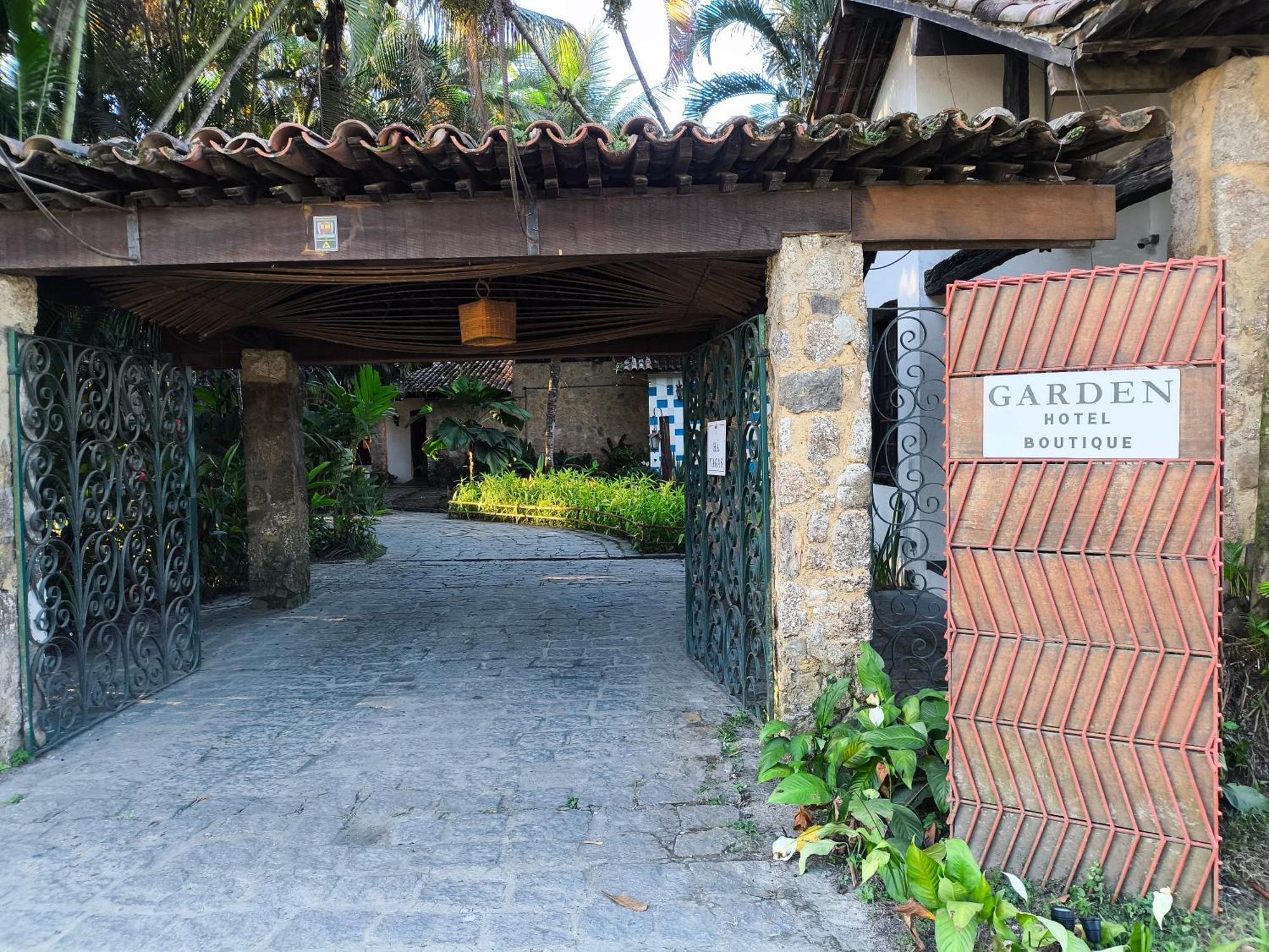 Garden Hotel 帕拉蒂 外观 照片