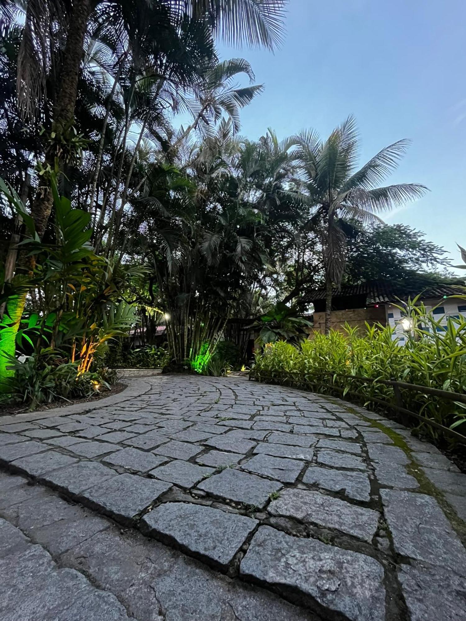 Garden Hotel 帕拉蒂 外观 照片